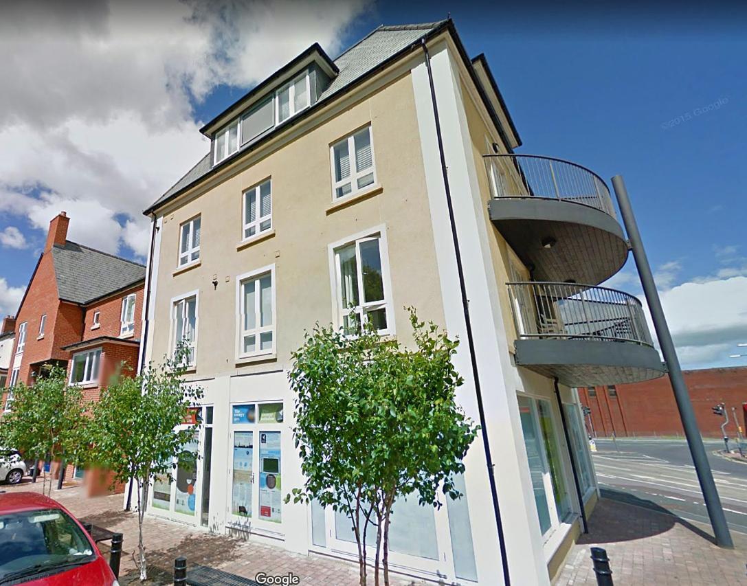 Parkside Penthouse Apartment Yeovil Exterior photo